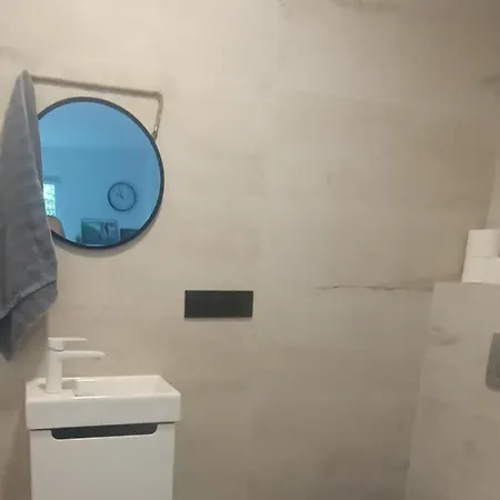 Baza Na Woli Apartment *